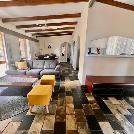 Colonial Village Resort Hervey Bay Eksteriør bilde