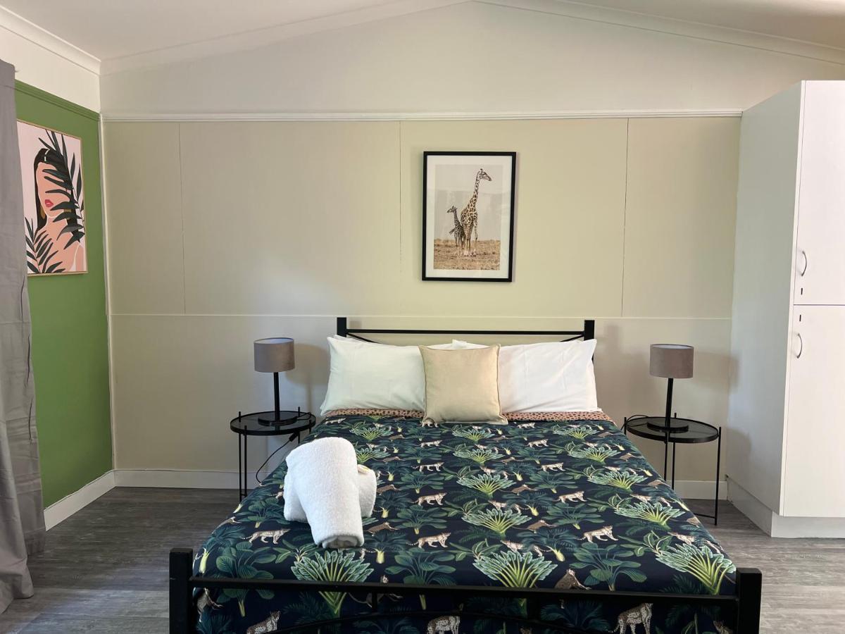 Colonial Village Resort Hervey Bay Eksteriør bilde