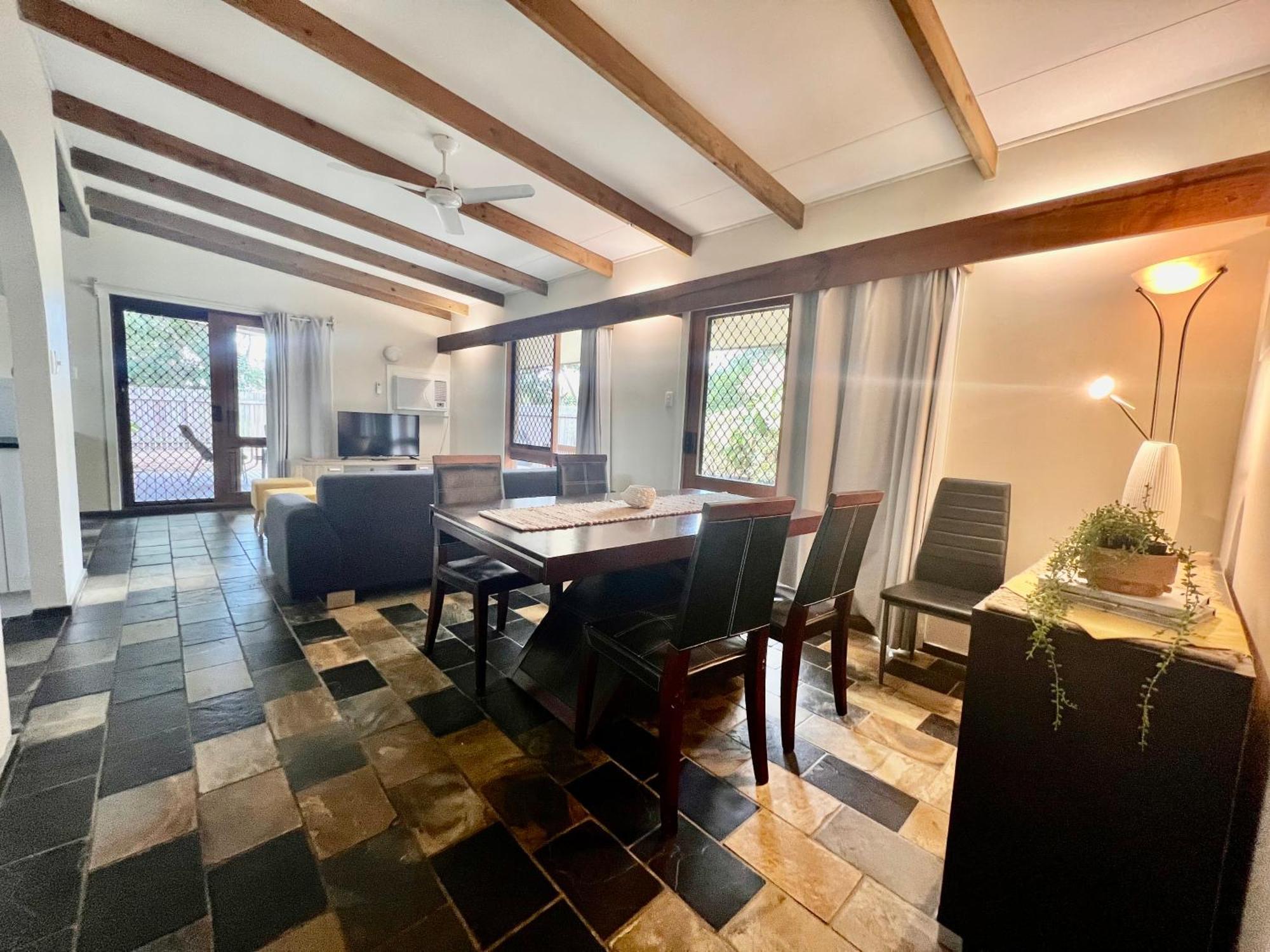 Colonial Village Resort Hervey Bay Eksteriør bilde